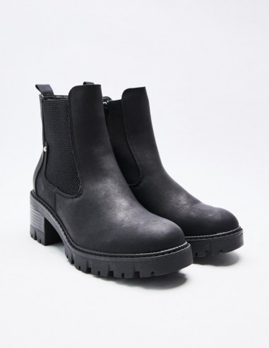 BOTÍN TACÓN BOTÍN TACÓN