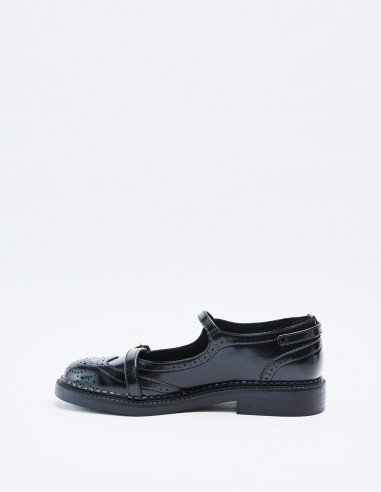 ZAPATO PLANO EFECTO BRILLANTE