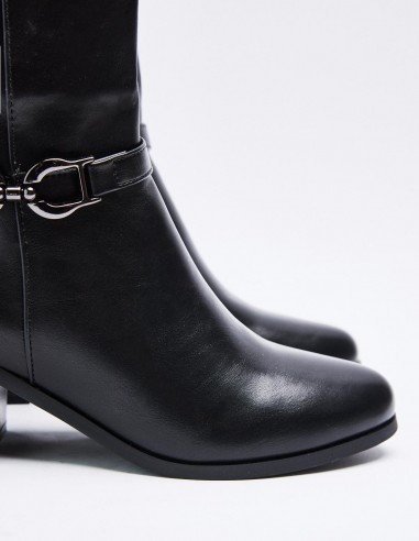 BOTA TACÓN  HÍPICA HEBILLA