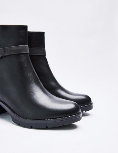 BOTÍN TACÓN BOTÍN TACÓN