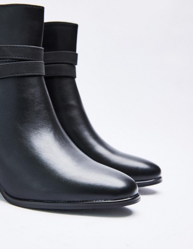 BOTÍN TACÓN BOTÍN TACÓN