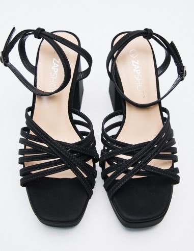 SANDALIA TACÓN EFECTO SERRAJE