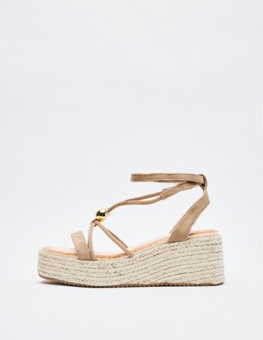 SANDALIA PLATAFORMA YUTE