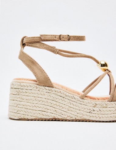 SANDALIA PLATAFORMA YUTE