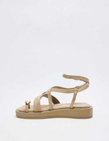 SANDALIA EFECTO SERRAJE