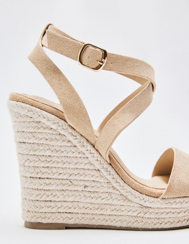 SANDALIA CUÑA EFECTO