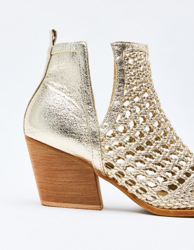 BOTÍN TACÓN EFECTO METALIZADO