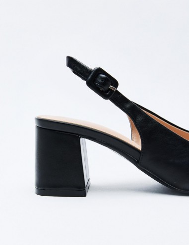 ZAPATO TACÓN DESTALONADO