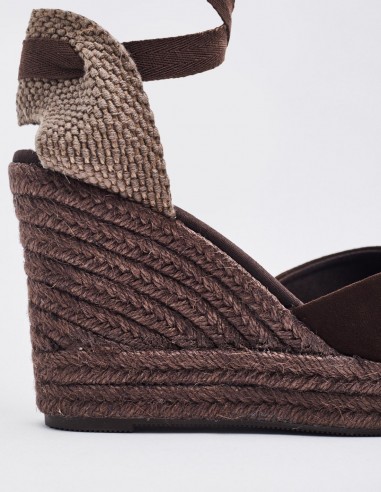 SANDALIA CUÑA EFECTO SERRAJE