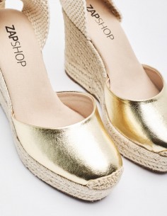 SANDALIA CUÑA METALIZADO 2