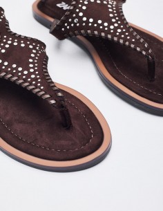 SANDALIA PLANA EFECTO SERRAJE 2