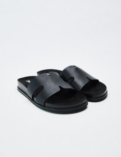 SANDALIA PLANA EFECTO PIEL 2