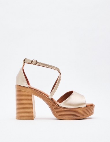 SANDALIA METALIZADA PLATAFORMA