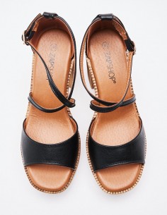 SANDALIA PLATAFORMA 2