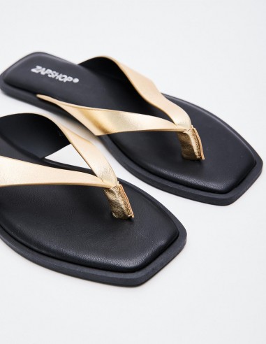 SANDALIA EFECTO PIEL PLANO