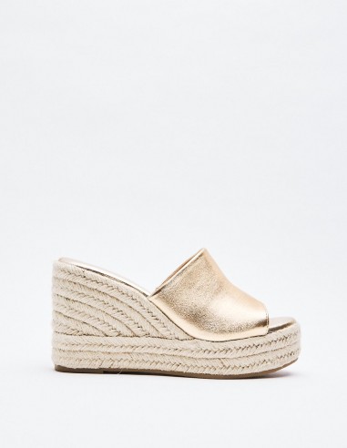 SANDALIA PLATAFORMA CUÑA YUTE