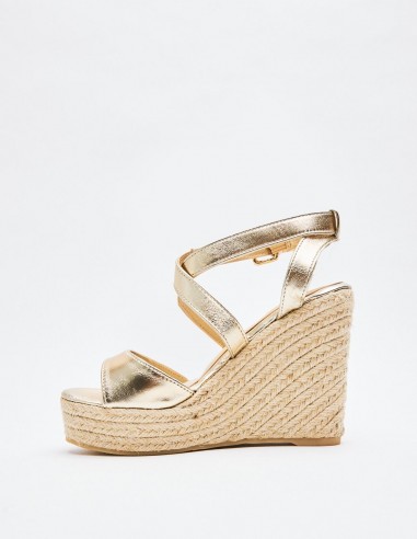SANDALIA CUÑA METALIZADO