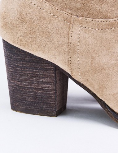 BOTA COWBOY  BORDADOS