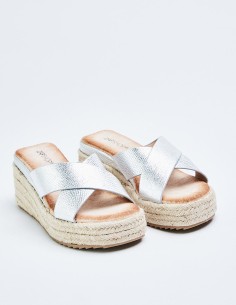 SANDALIA PLATAFORMA 2