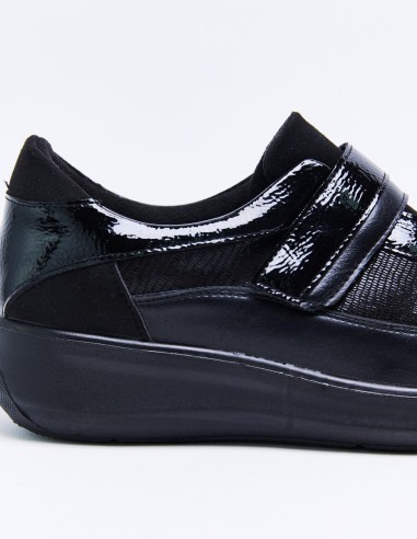 ZAPATO  DEPORTIVO CUÑA