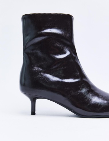 BOTIN TACÓN PUNTA